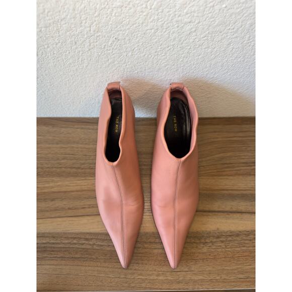 The Row Blush Pink Leather Pointed Toe Booties – Size 37 - Picture 3 of 3